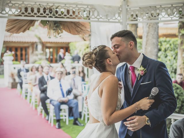 La boda de Angel y Raluca en Madrid, Madrid 15