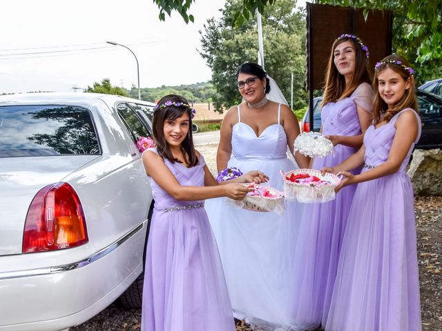 La boda de Ismael y Rebeca en Vilanova Del Valles, Barcelona 11