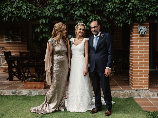 La boda de Ricardo y Marta en Torremocha Del Jarama, Madrid 32