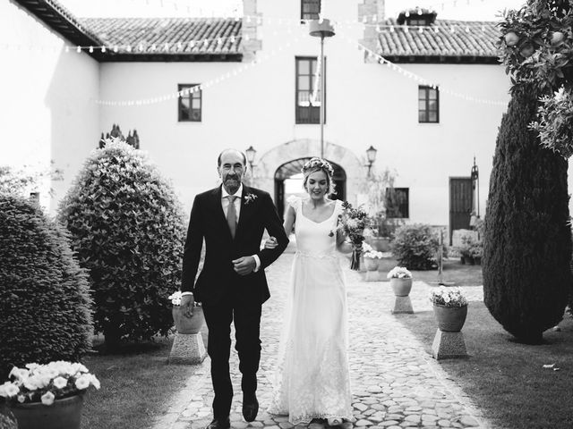 La boda de Ricardo y Marta en Torremocha Del Jarama, Madrid 52