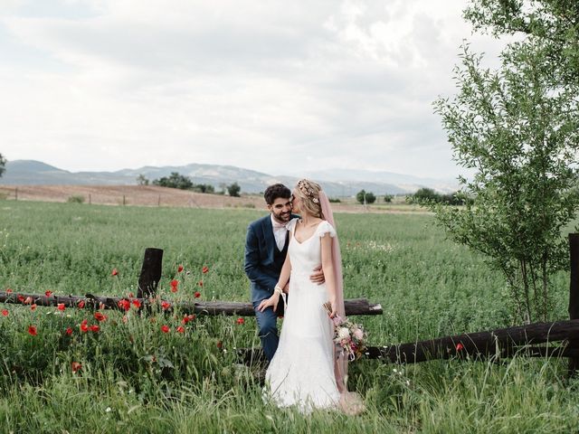 La boda de Ricardo y Marta en Torremocha Del Jarama, Madrid 76