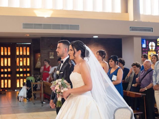 La boda de Dani y Lorena en Sabadell, Barcelona 33