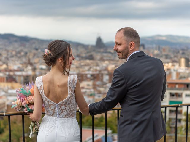 La boda de Vasile y Denisa en Barcelona, Barcelona 29