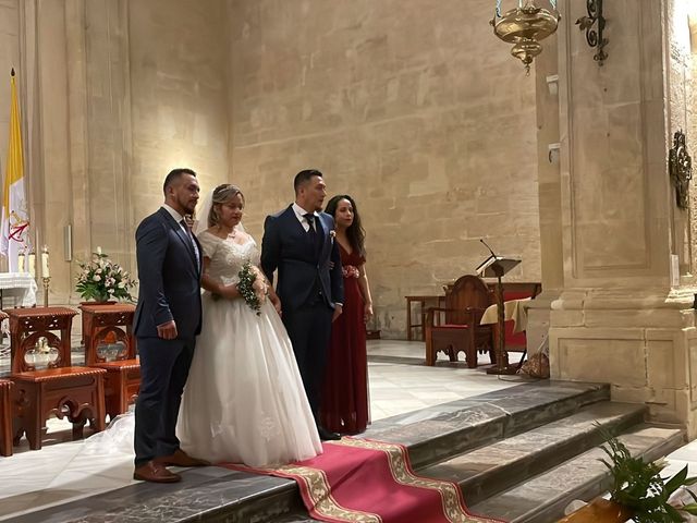 La boda de Rene  y Yadira  en Orihuela, Alicante 7