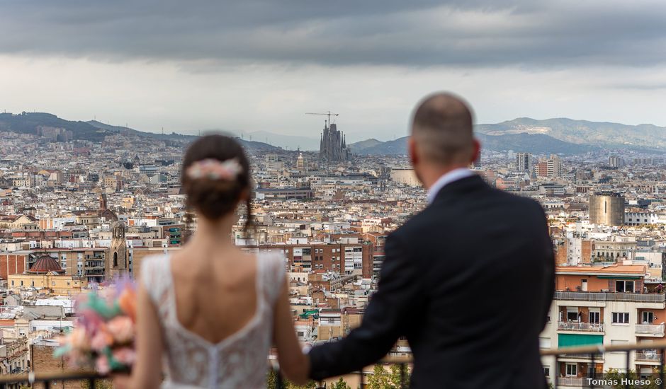 La boda de Vasile y Denisa en Barcelona, Barcelona