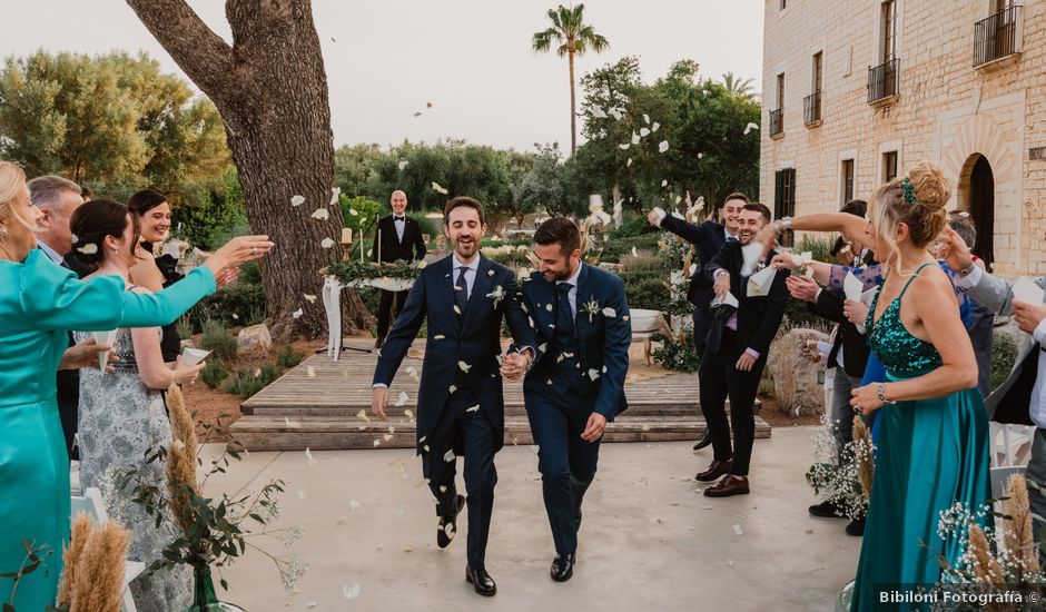 La boda de Adrián y Javier en Binissalem, Islas Baleares