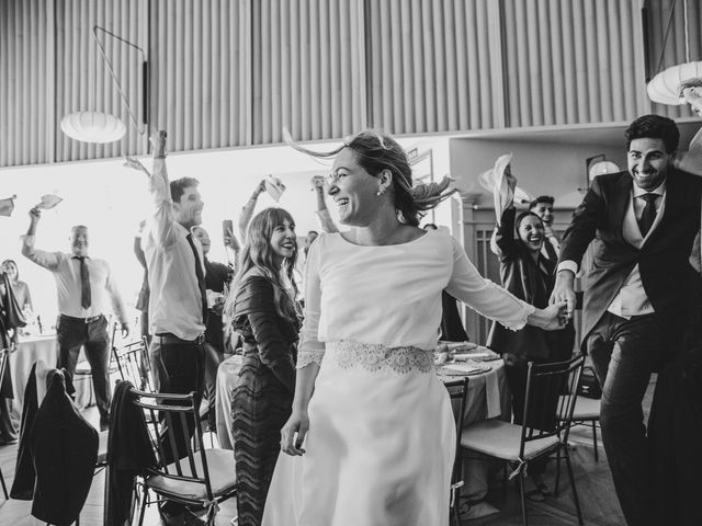 La boda de Marta y David en Luces, Asturias 204