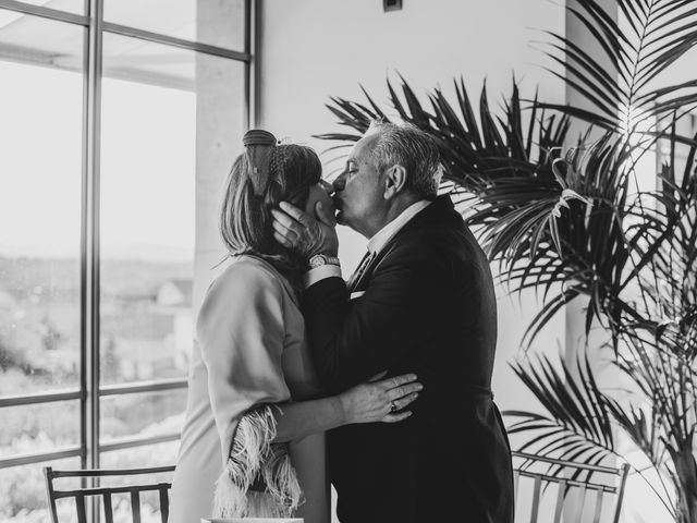 La boda de Marta y David en Luces, Asturias 219