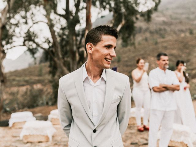 La boda de Santi y Evelyn en San Bartolome De Tirajana, Las Palmas 21