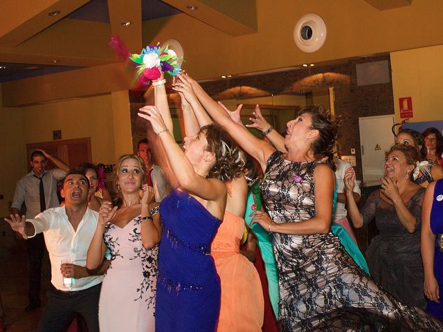 La boda de Alejandro y Anabel en Los Barrios, Cádiz 51