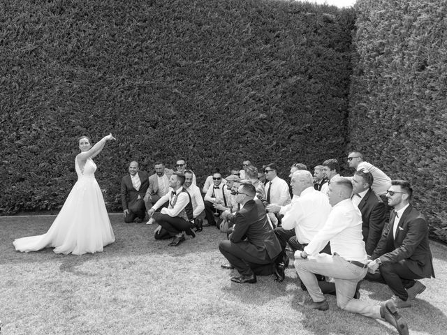 La boda de Nuria y Víctor en Ponferrada, León 42
