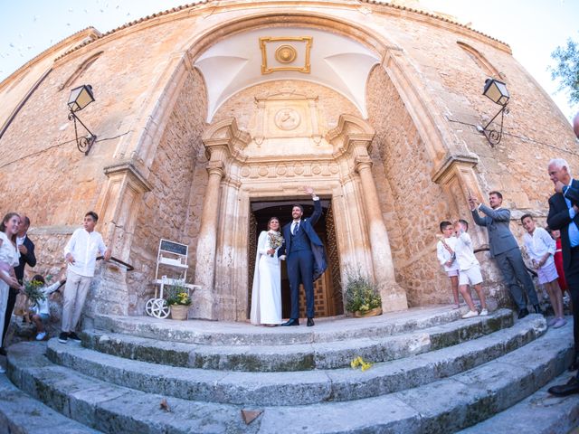 La boda de Manuel y Esperanza en San Clemente, Cuenca 19