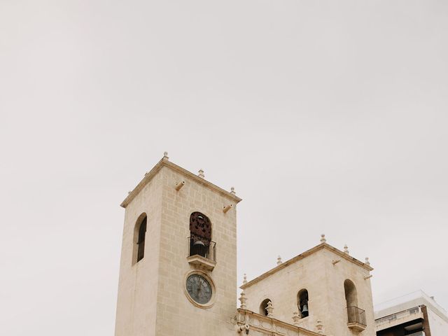 La boda de Romain y Carolina en Mutxamel, Alicante 21