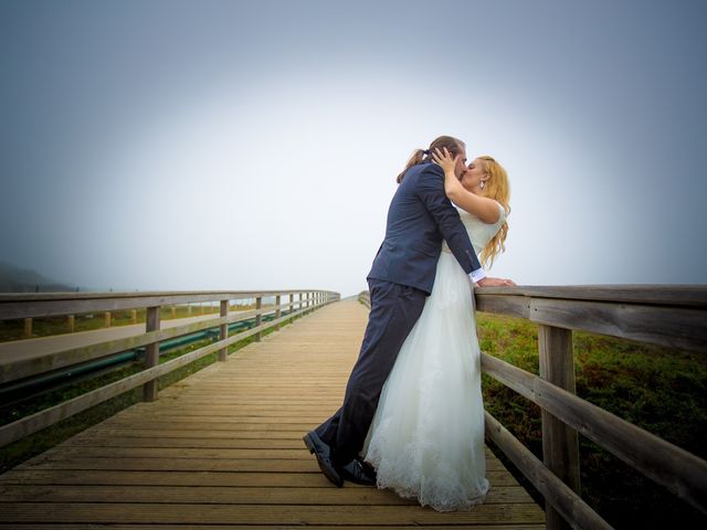 La boda de luisja y silvia en Carracedelo, León 37