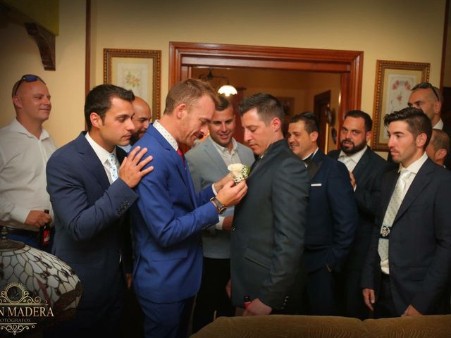 La boda de Jose Antonio y Samantha en Alhaurin El Grande, Málaga 3