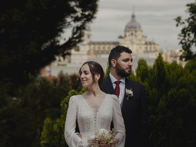 La boda de Adrián y Raquel en Madrid, Madrid 63