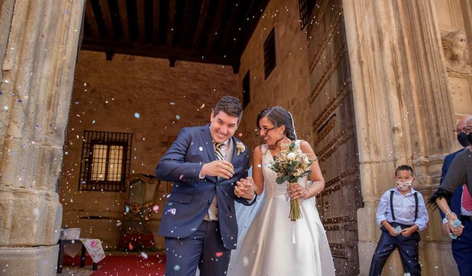 La boda de Víctor y Esther en Trujillo, Cáceres