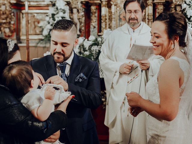 La boda de Victor y Patricia en León, León 27