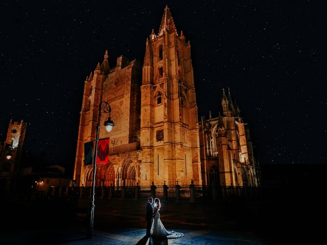 La boda de Victor y Patricia en León, León 56