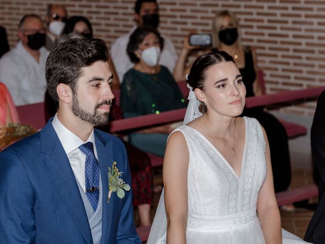 La boda de Pedro y Anna en Villanueva De Perales, Madrid 114