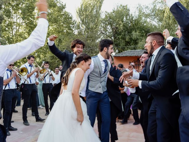 La boda de Pedro y Anna en Villanueva De Perales, Madrid 225