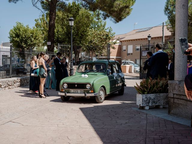 La boda de Pedro y Anna en Villanueva De Perales, Madrid 71