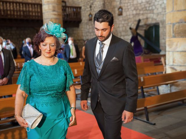 La boda de Sandra y Álvaro en Puente Arce, Cantabria 16
