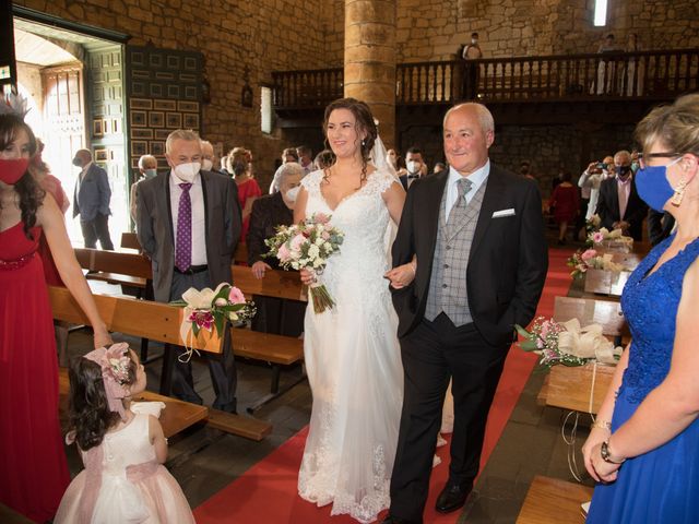 La boda de Sandra y Álvaro en Puente Arce, Cantabria 21