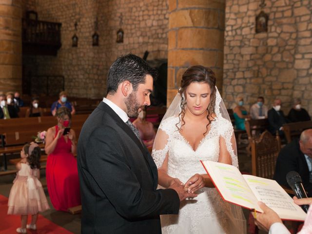 La boda de Sandra y Álvaro en Puente Arce, Cantabria 27