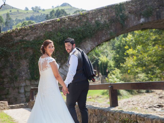 La boda de Sandra y Álvaro en Puente Arce, Cantabria 37