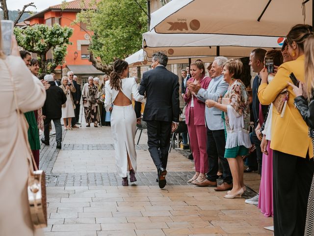 La boda de Kepa y Marina en Elorrio, Vizcaya 25