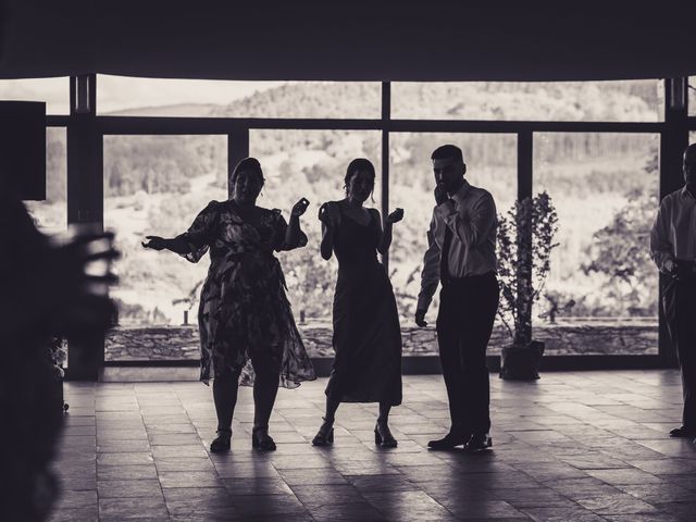 La boda de Tomás y Alba en A Coruña, A Coruña 91