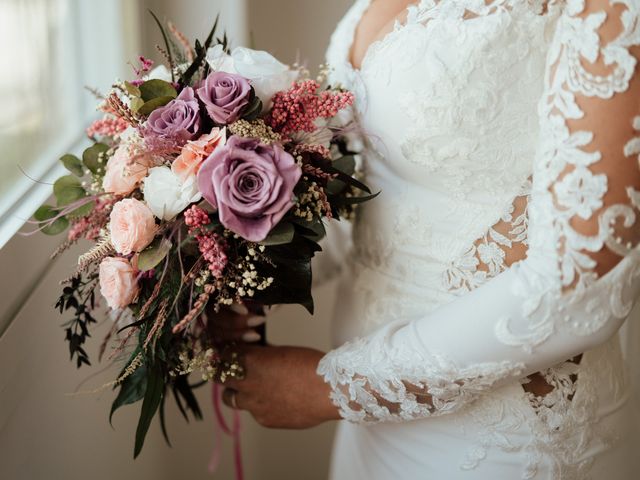 La boda de Isaac  y Susana  en Sevilla, Sevilla 1