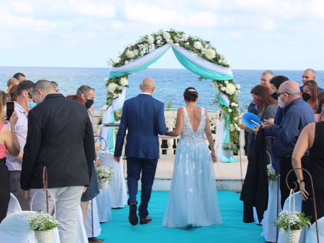 La boda de Ana y Xavi en Vilanova I La Geltru, Barcelona 2
