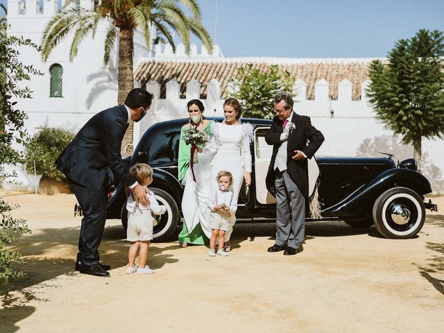 La boda de Pedro y Dene en Dos Hermanas, Sevilla 58