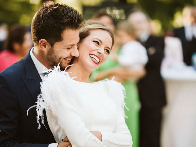 La boda de Pedro y Dene en Dos Hermanas, Sevilla 128