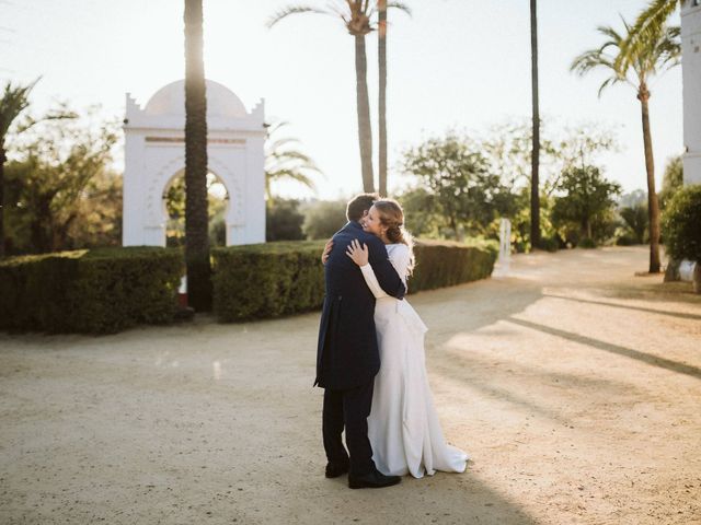 La boda de Pedro y Dene en Dos Hermanas, Sevilla 135