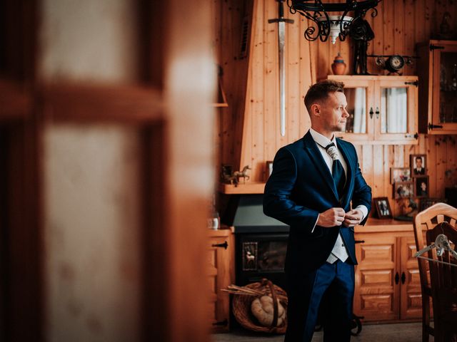 La boda de Guillermo y Rocío en Miraflores De La Sierra, Madrid 17