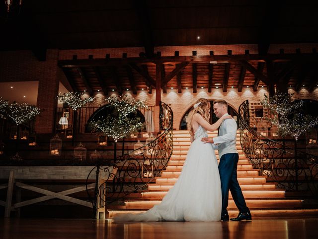 La boda de Guillermo y Rocío en Miraflores De La Sierra, Madrid 141