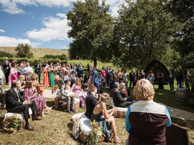 La boda de Jon y Enara en Durango, Vizcaya 27