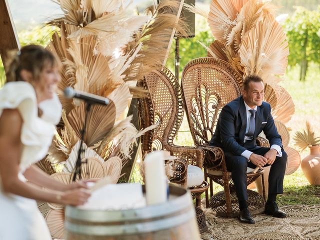 La boda de Jon y Enara en Durango, Vizcaya 37