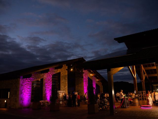 La boda de Jon y Enara en Durango, Vizcaya 88