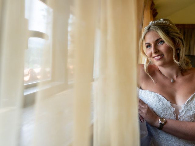 La boda de Joshua y Tabbie en Villacarriedo, Cantabria 18