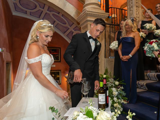 La boda de Joshua y Tabbie en Villacarriedo, Cantabria 26