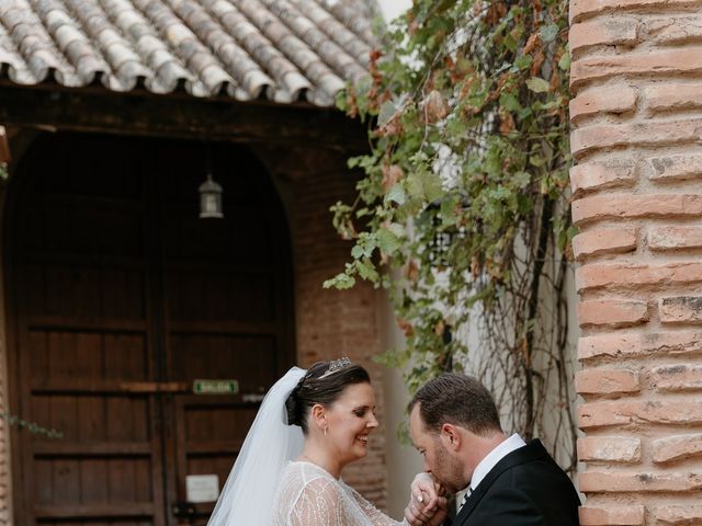 La boda de Miguel y Carmen en Palma Del Rio, Córdoba 23