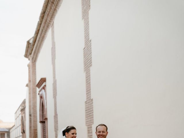 La boda de Miguel y Carmen en Palma Del Rio, Córdoba 24