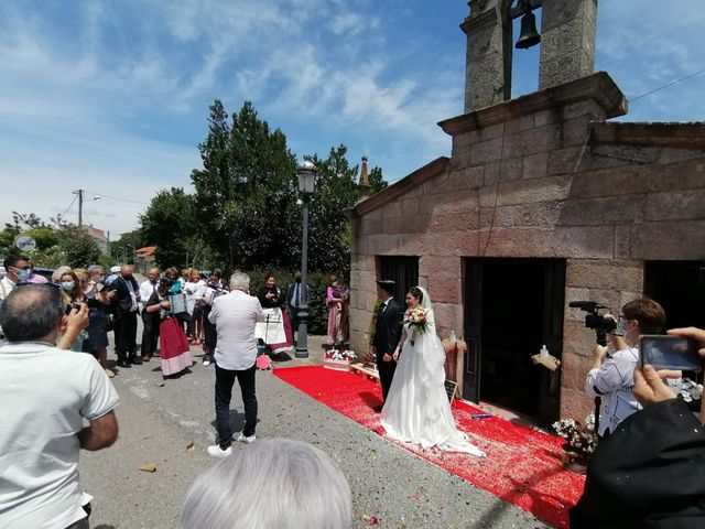 La boda de Emilio y Idoia en Casas (Trasmiras), Orense 4