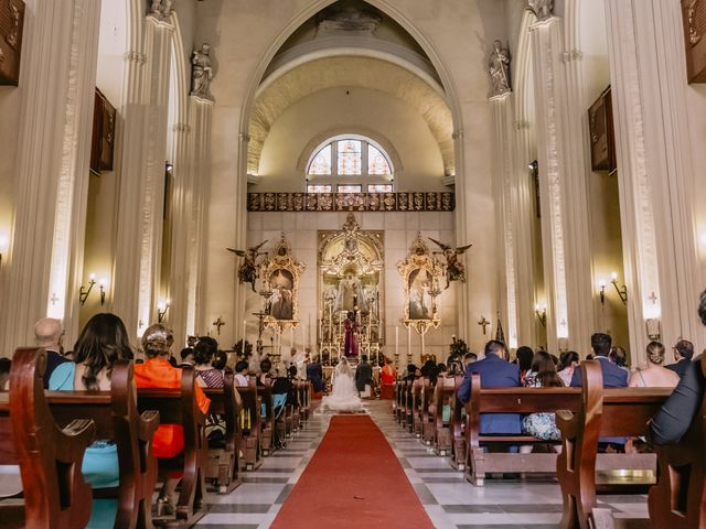 La boda de David y Lorena en Sevilla, Sevilla 29
