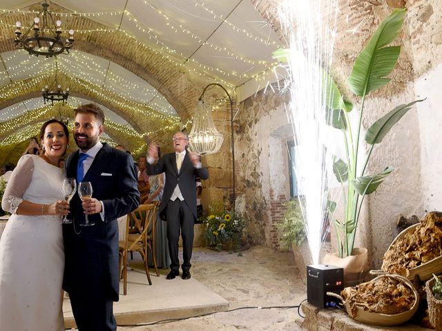 La boda de Alejandro y Esmeralda en Cáceres, Cáceres 9