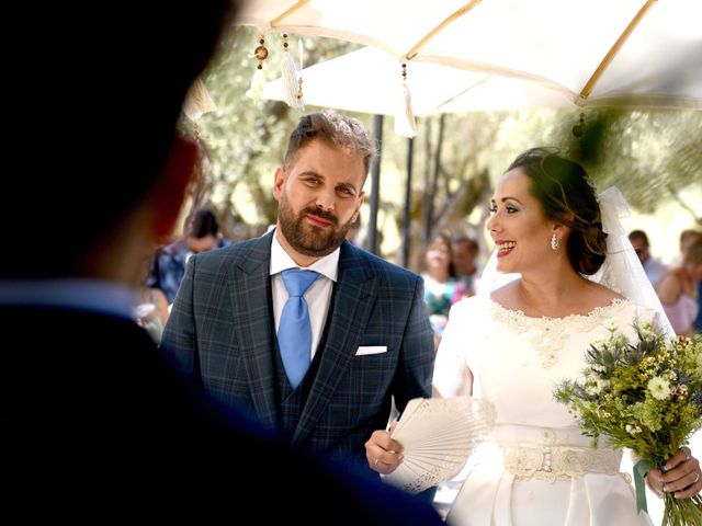 La boda de Alejandro y Esmeralda en Cáceres, Cáceres 7